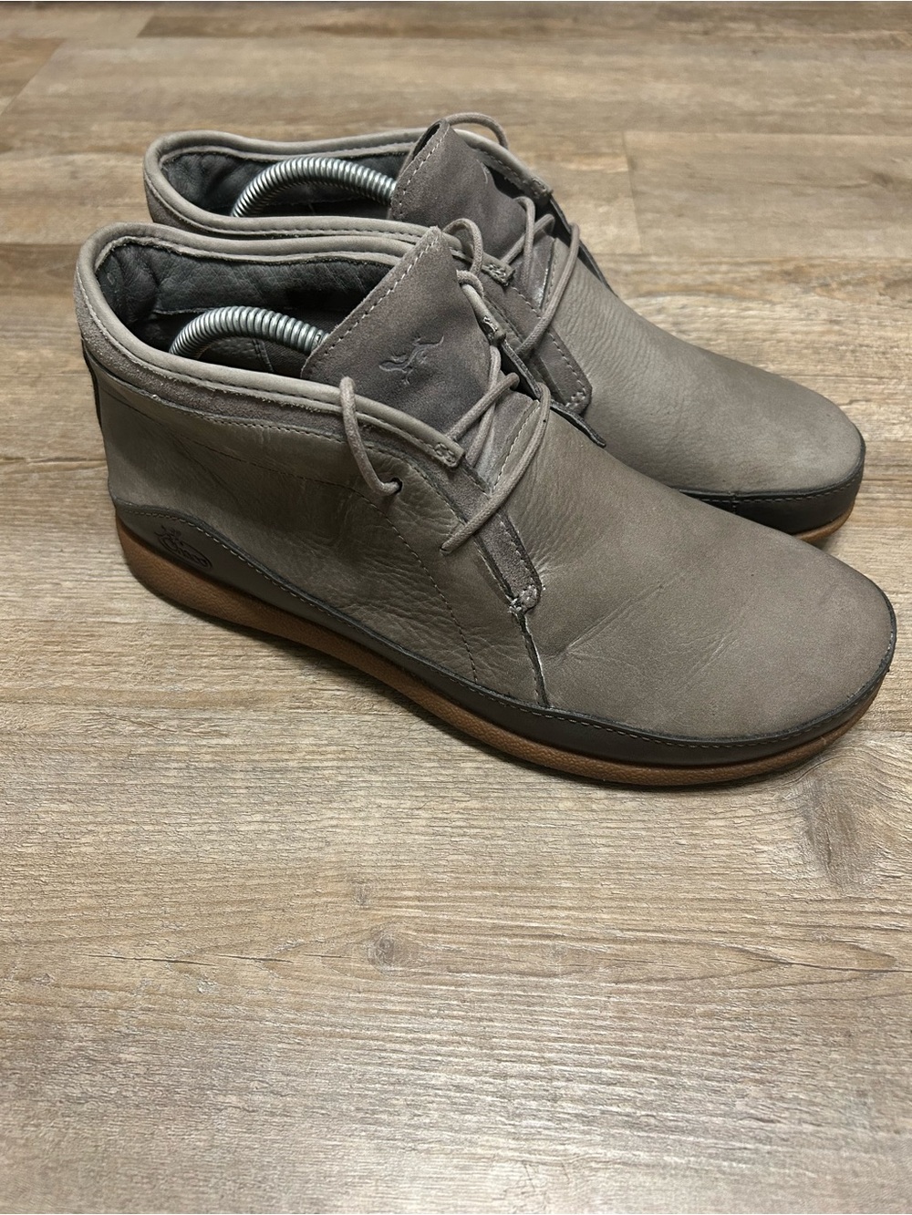 Chaco Pineland Women’s Size 10 Nickel Gray Leather Lace-Up Ankle Booties